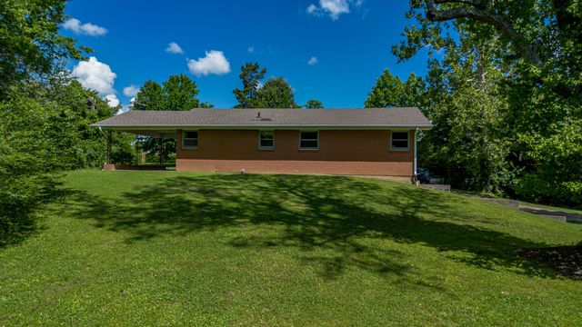 3200 Bement Street, Paducah, KY 42003