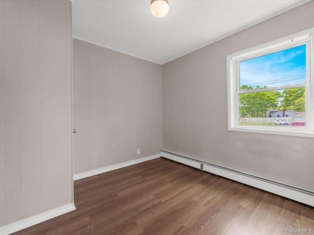 1837 Lincoln Avenue, Holbrook, NY 11741