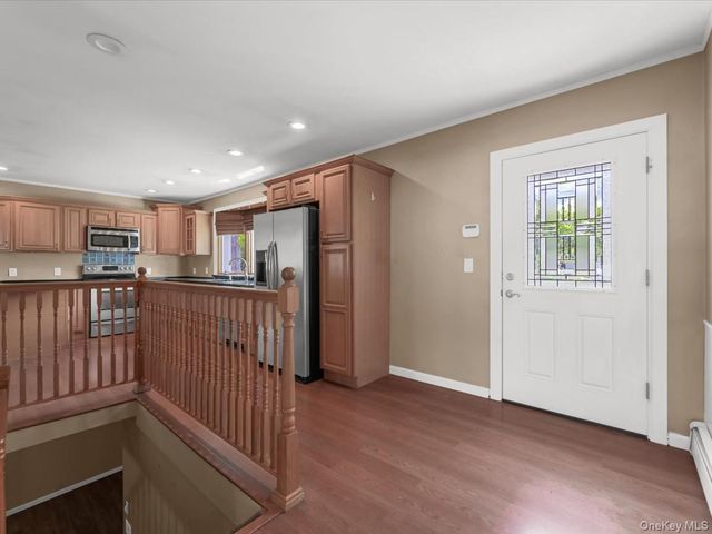 1837 Lincoln Avenue, Holbrook, NY 11741