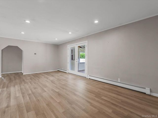 1837 Lincoln Avenue, Holbrook, NY 11741