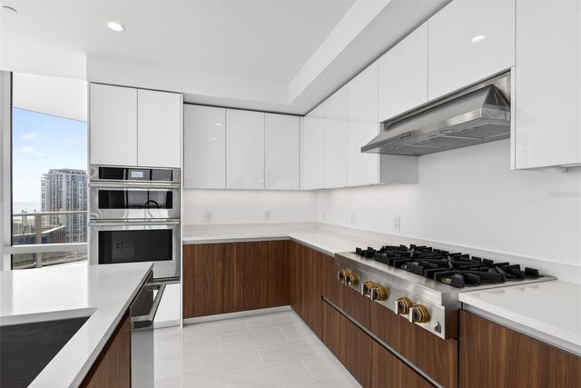 400 CENTRAL AVENUE 2307, St Petersburg, FL 33701