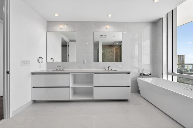 400 CENTRAL AVENUE 2307, St Petersburg, FL 33701