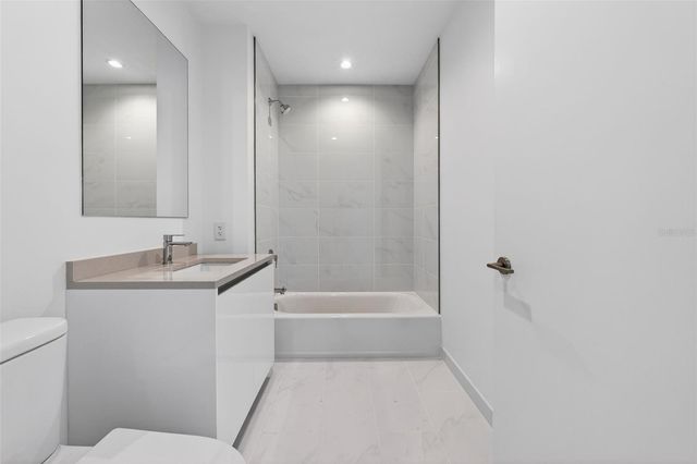 400 CENTRAL AVENUE 2307, St Petersburg, FL 33701