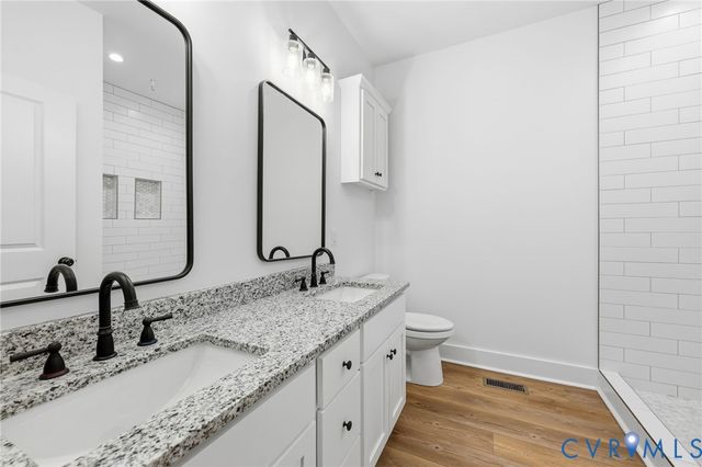 5888 Cartersville Rd, New Canton, VA 23123