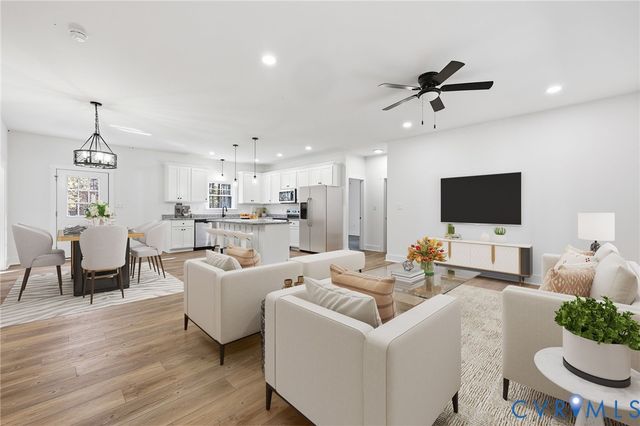 5888 Cartersville Rd, New Canton, VA 23123