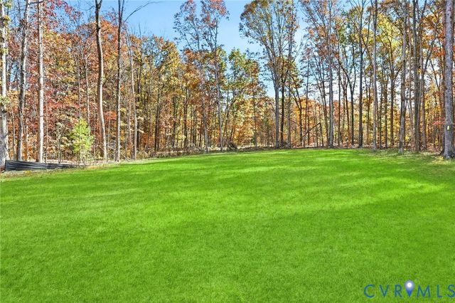 5888 Cartersville Rd, New Canton, VA 23123