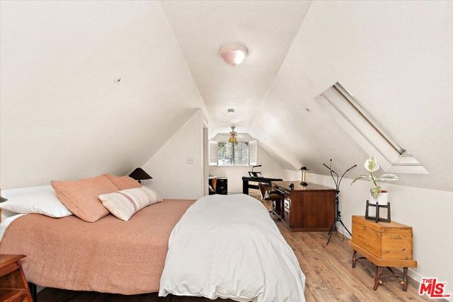 39226 N Shore Drive, Fawnskin, CA 92333