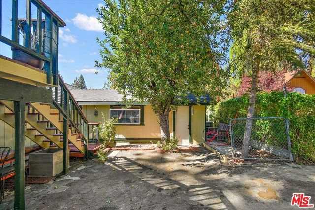 39226 N Shore Drive, Fawnskin, CA 92333