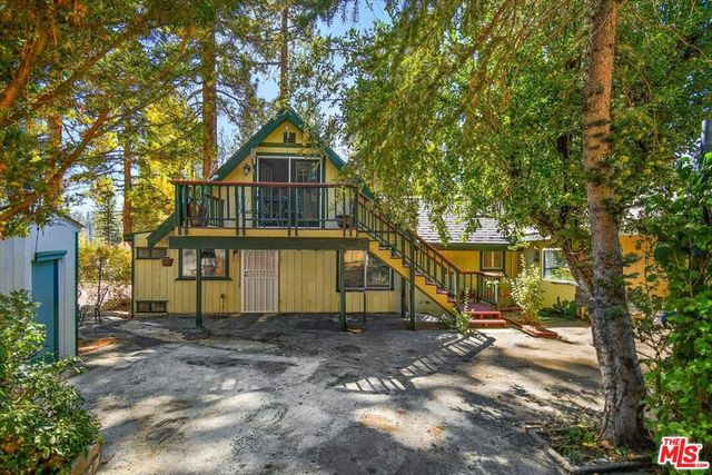 39226 N Shore Drive, Fawnskin, CA 92333