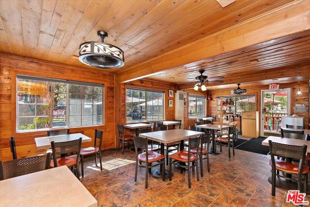 39226 N Shore Drive, Fawnskin, CA 92333