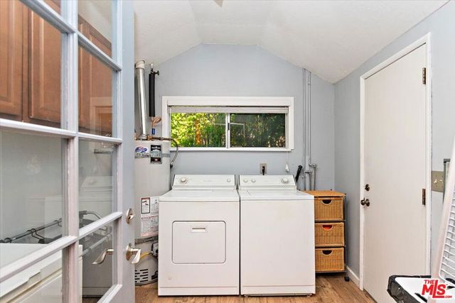 39226 N Shore Drive, Fawnskin, CA 92333