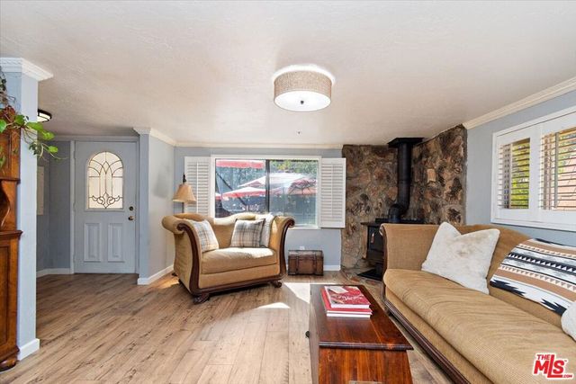 39226 N Shore Drive, Fawnskin, CA 92333