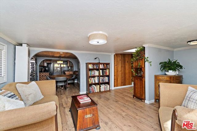 39226 N Shore Drive, Fawnskin, CA 92333