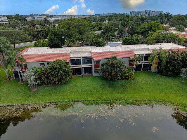 11444 NW 10th Street 11444, Pembroke Pines, FL 33026