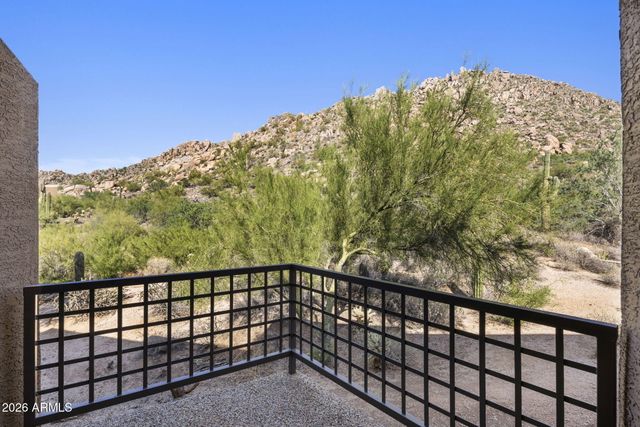 25555 N WINDY WALK Drive 30, Scottsdale, AZ 85255