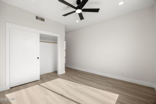 25555 N WINDY WALK Drive 30, Scottsdale, AZ 85255