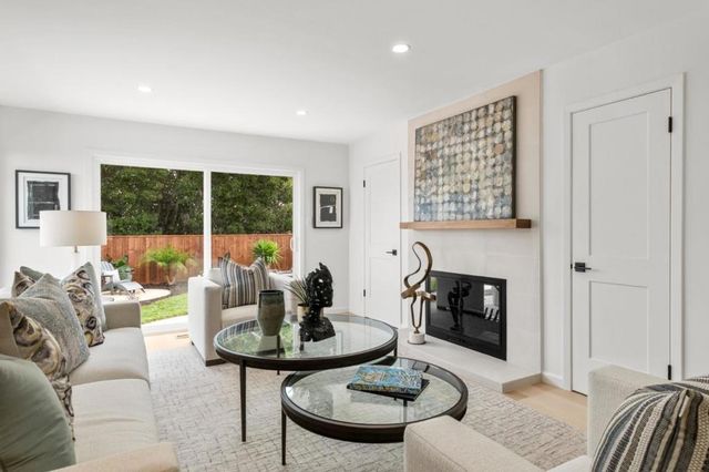 2835 Arguello Drive, Burlingame, CA 94010