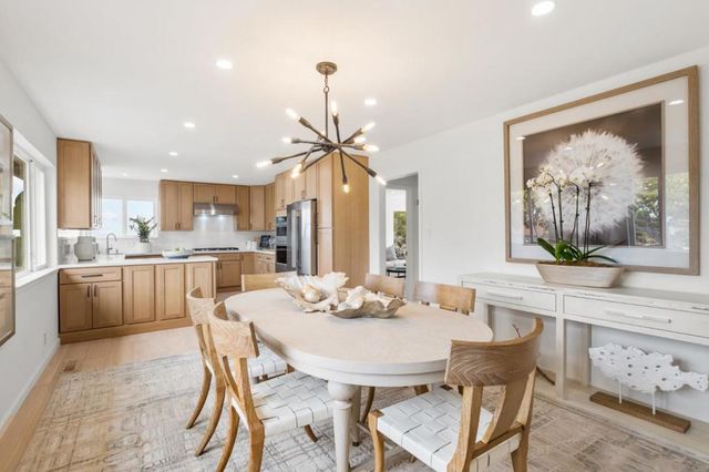 2835 Arguello Drive, Burlingame, CA 94010