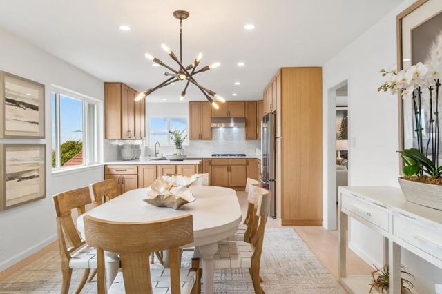 2835 Arguello Drive, Burlingame, CA 94010