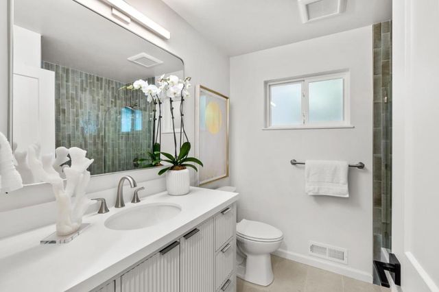 2835 Arguello Drive, Burlingame, CA 94010