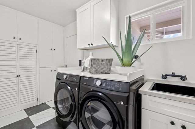 2835 Arguello Drive, Burlingame, CA 94010