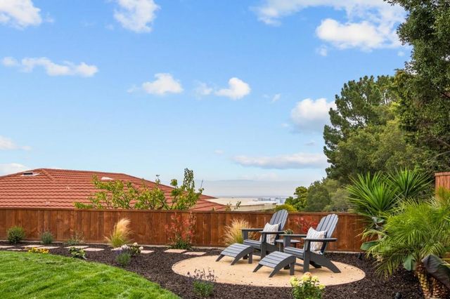 2835 Arguello Drive, Burlingame, CA 94010