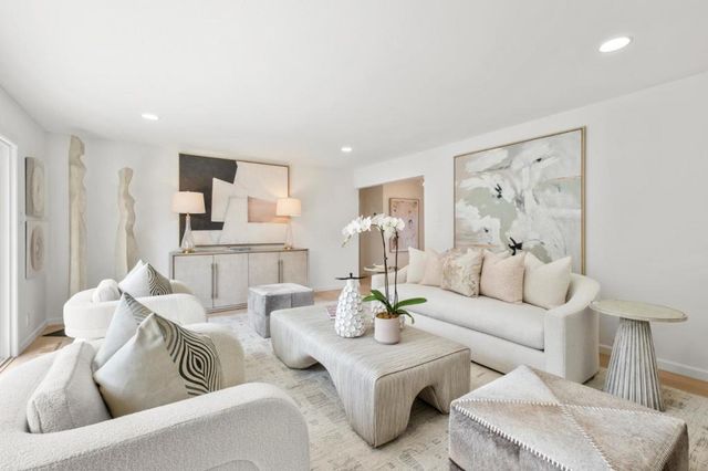 2835 Arguello Drive, Burlingame, CA 94010