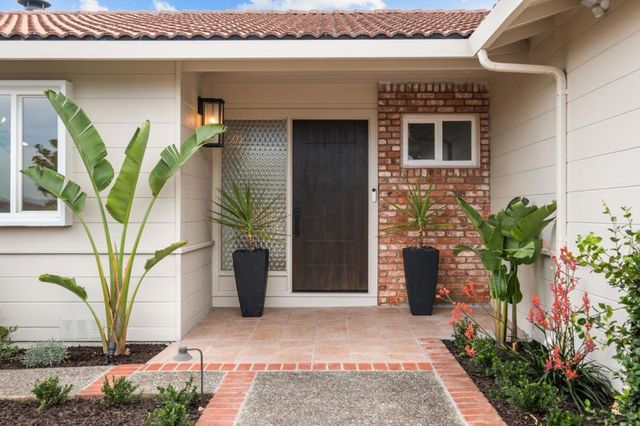 2835 Arguello Drive, Burlingame, CA 94010