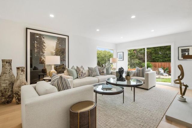 2835 Arguello Drive, Burlingame, CA 94010