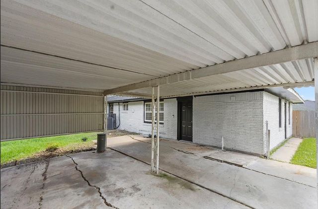 4303 Dacca Drive, Houston, TX 77047