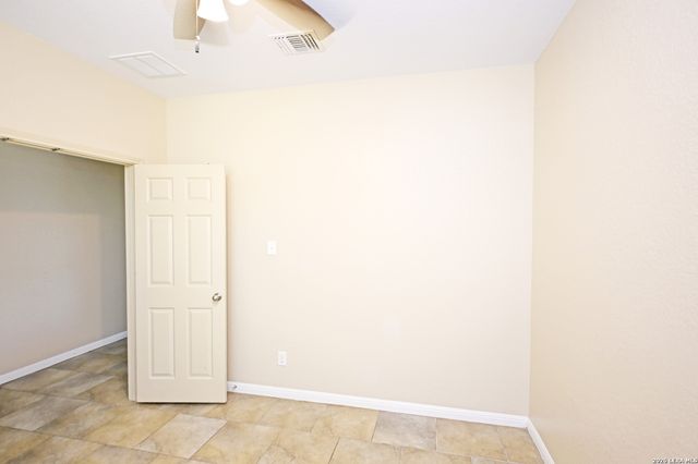 2231 HAWK DR, New Braunfels, TX 78130