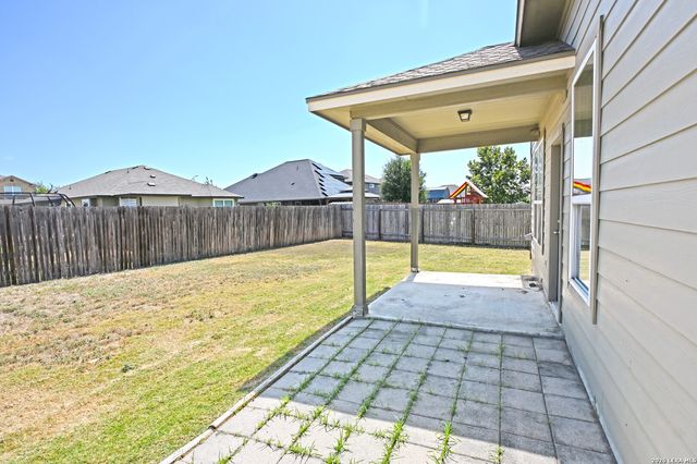 2231 HAWK DR, New Braunfels, TX 78130
