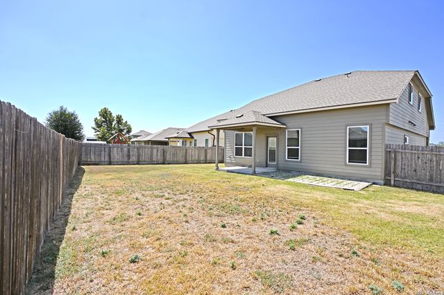 2231 HAWK DR, New Braunfels, TX 78130