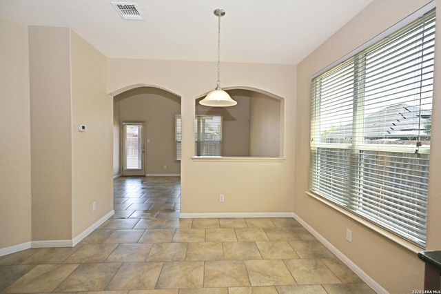 2231 HAWK DR, New Braunfels, TX 78130