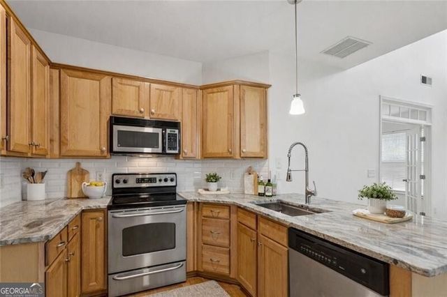 109 Wiley Parc Circle, Woodstock, GA 30188