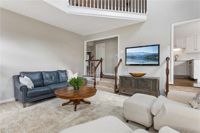 107 Allen Harris DR, Yorktown, VA 23692