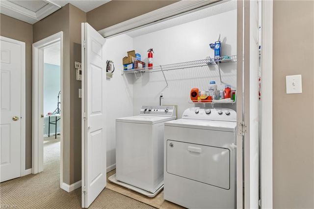 107 Allen Harris DR, Yorktown, VA 23692