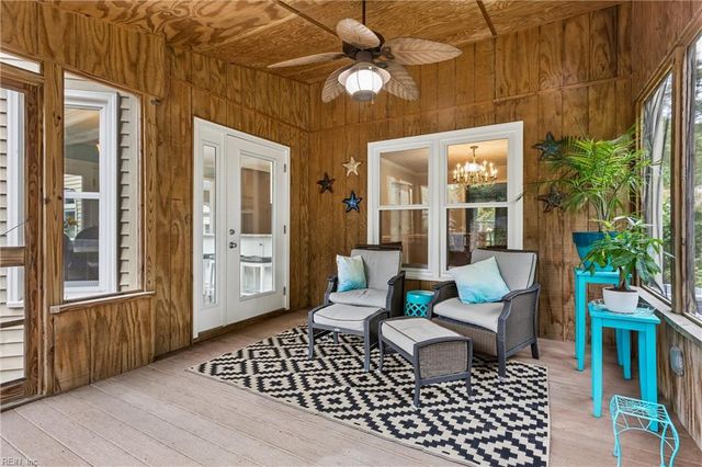 107 Allen Harris DR, Yorktown, VA 23692