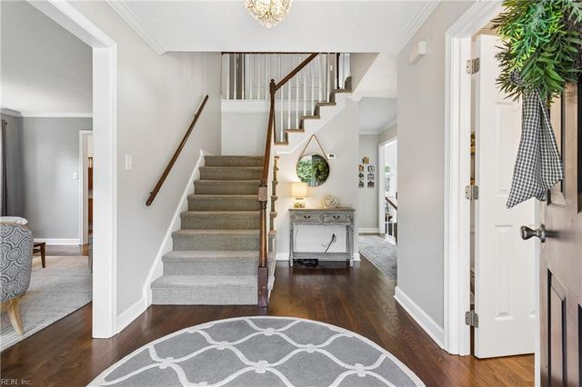 107 Allen Harris DR, Yorktown, VA 23692