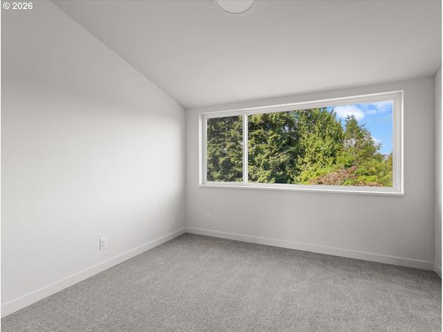 4126 Se Franklin St, Portland, OR 97202