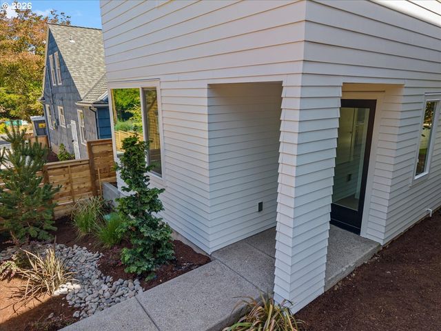 4126 Se Franklin St, Portland, OR 97202