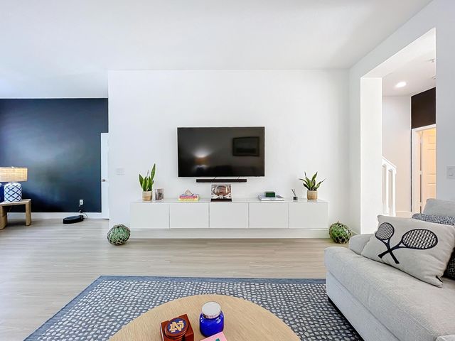 425 Greenwich Circle 205, Jupiter, FL 33458