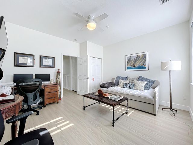 425 Greenwich Circle 205, Jupiter, FL 33458
