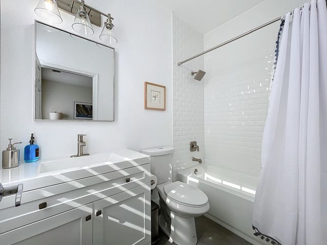 425 Greenwich Circle 205, Jupiter, FL 33458