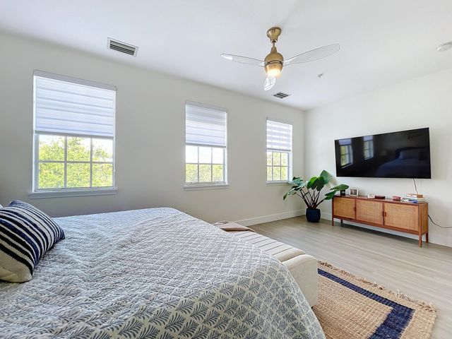 425 Greenwich Circle 205, Jupiter, FL 33458