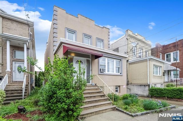 237 Day Avenue 2, Cliffside Park, NJ 07010