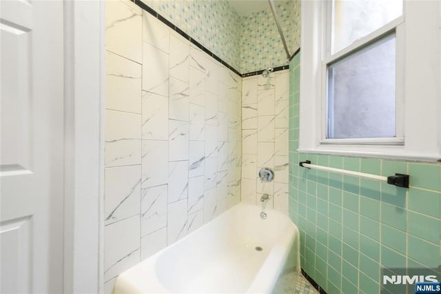 237 Day Avenue 2, Cliffside Park, NJ 07010