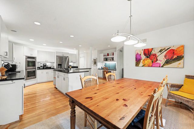685 Green Road, Ann Arbor, MI 48105