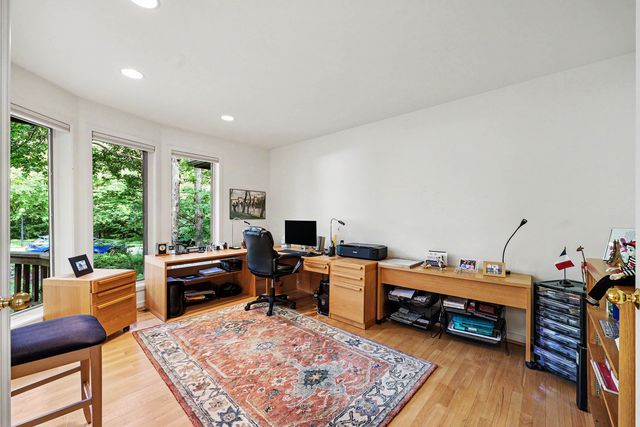 685 Green Road, Ann Arbor, MI 48105
