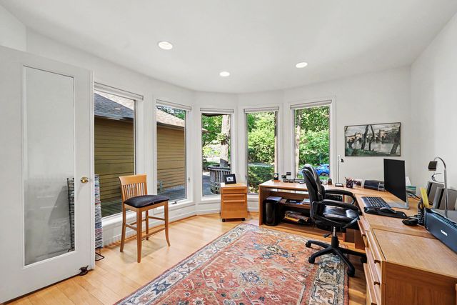 685 Green Road, Ann Arbor, MI 48105